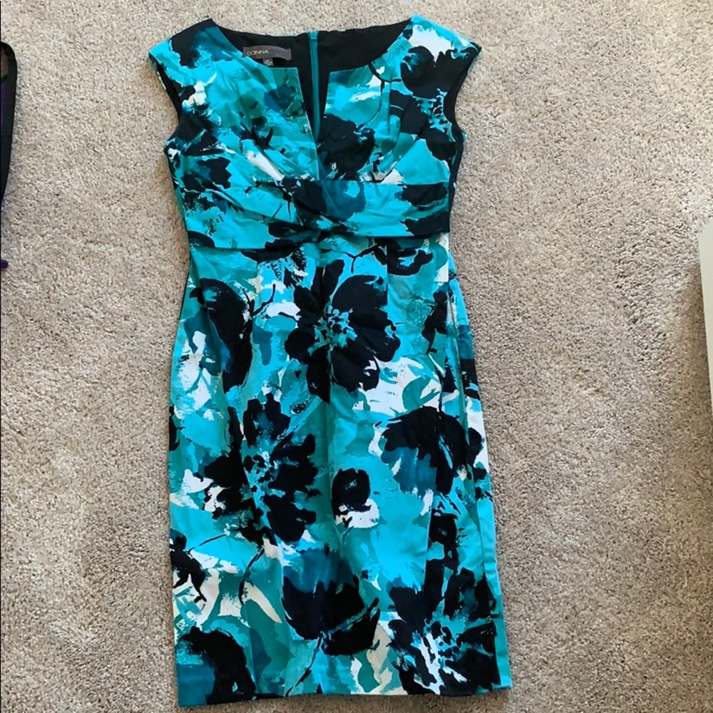 Size 2 petite Donna Ricco dress.